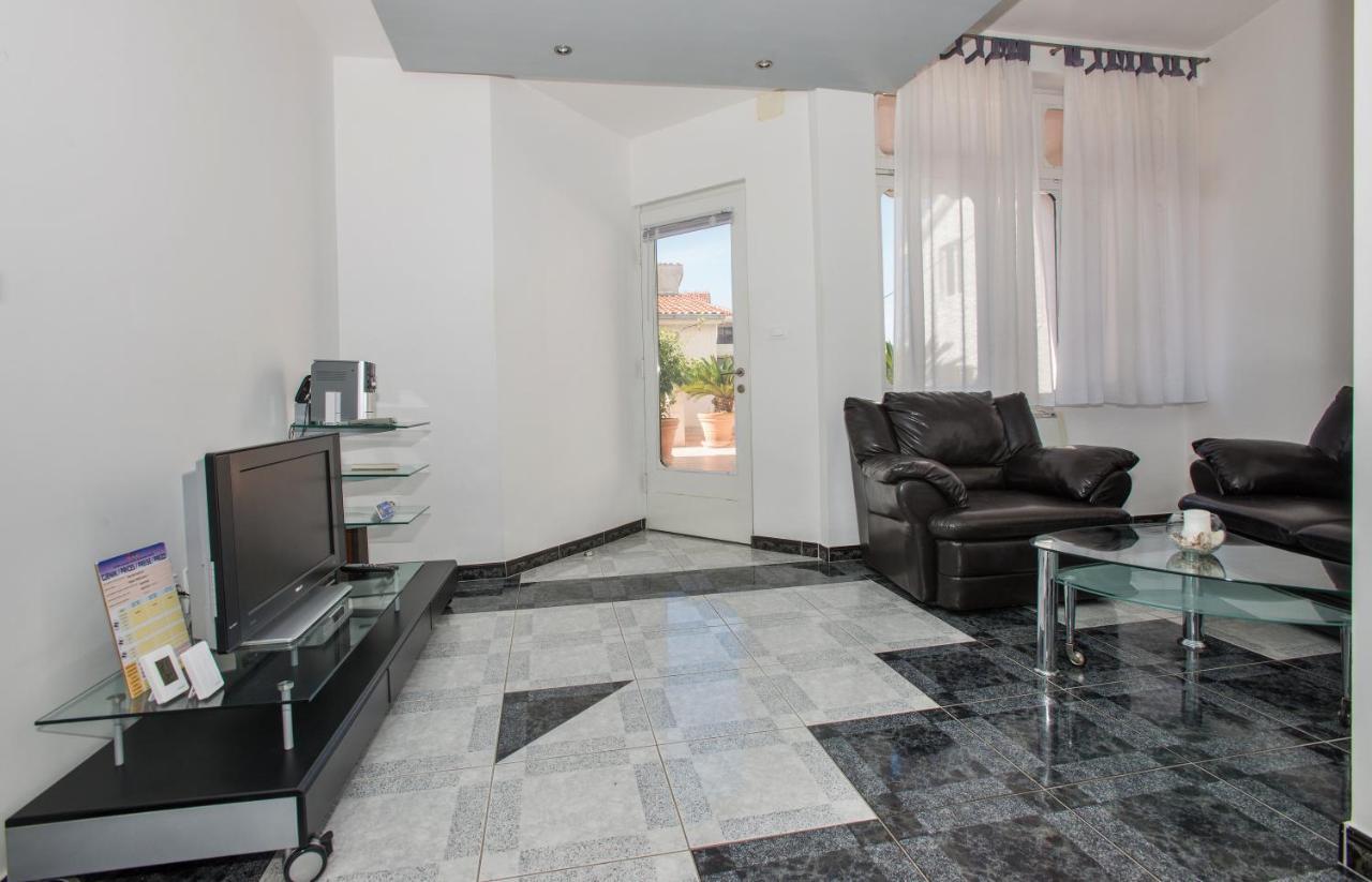 Apartments Marcela Makarska Exterior foto
