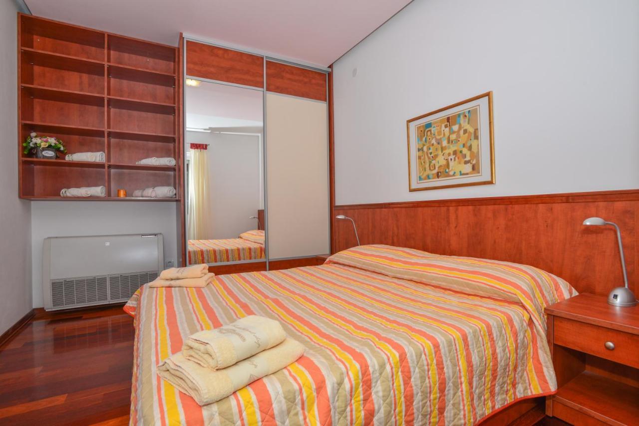 Apartments Marcela Makarska Exterior foto